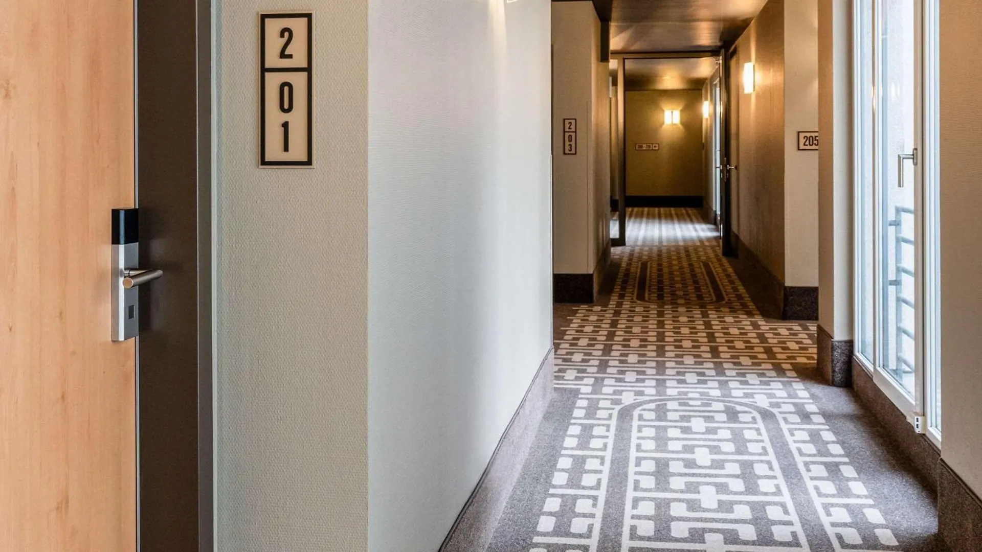 Tribe Duesseldorf Hotel