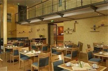 **** Hotel IntercityHotel Düsseldorf Alemania