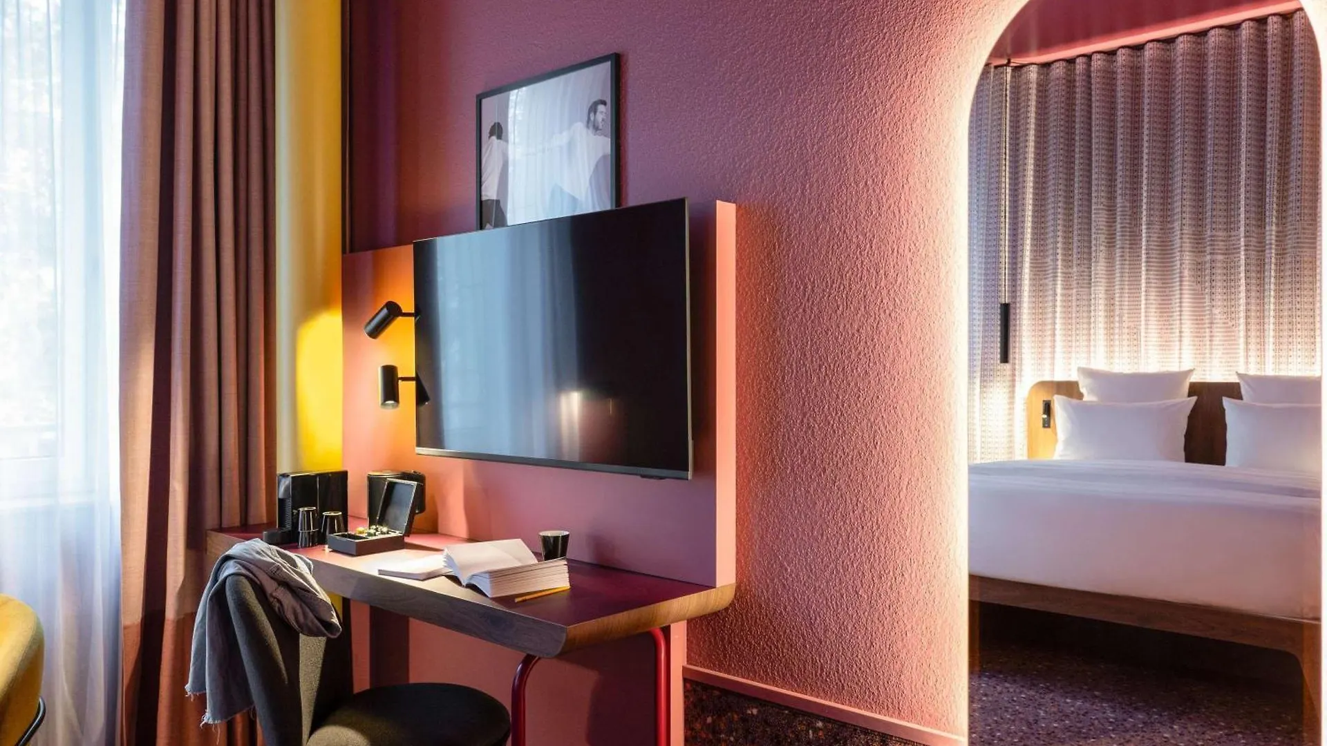 IntercityHotel Düsseldorf 4*,  Alemania